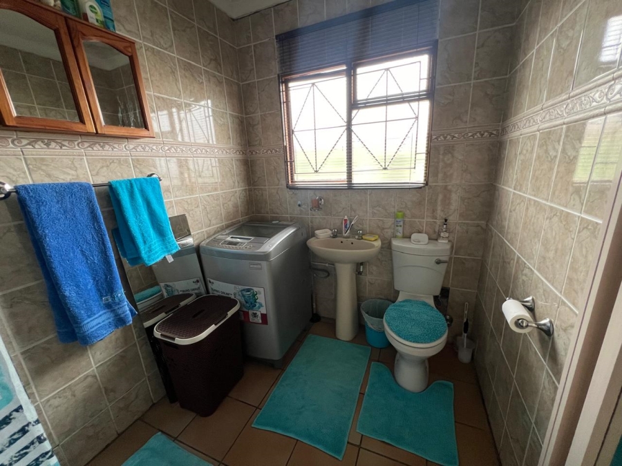 3 Bedroom Property for Sale in Diazville Western Cape